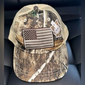 Realtree camo snapback Hat men’s brand‎ new with tags